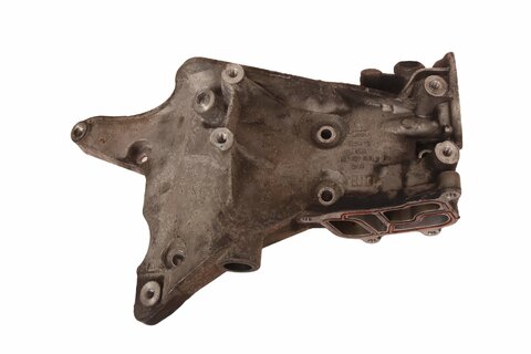 Držiak alternátora a olejového filtra 06J903143 S/L/R/P