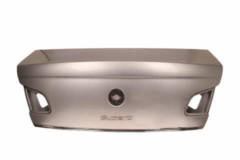 Dvere kufra sedan -2013 3T5827025A