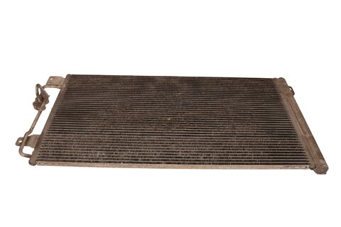 Chladič klimatizácie 7H0820411E