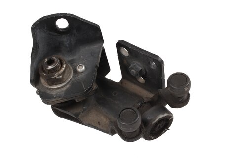 Pravý pojazd bočných dverí (stredný)