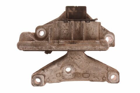 Držiak motora 1839F6