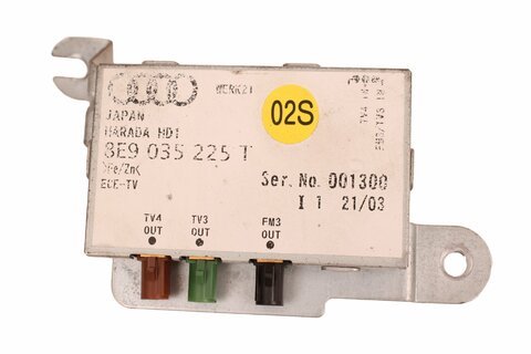 Anténny zosilňovač - 8E9035225 T/F