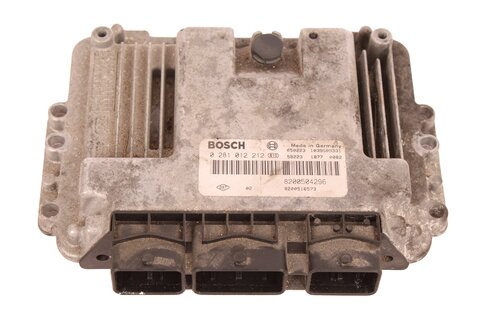 Riadiaca jednotka motora 8200504296