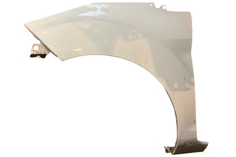 Blatník predný ľavý C1BB-A16016-AA