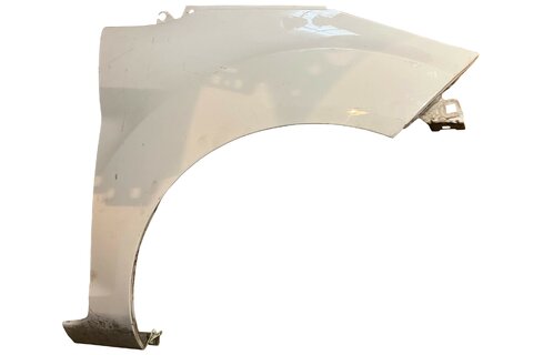 Blatník predný pravý C1BB-A16015-AA