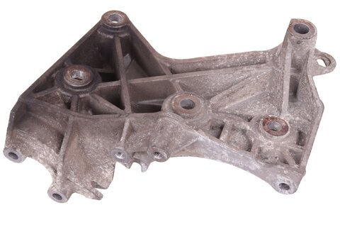 Držiak alternátora