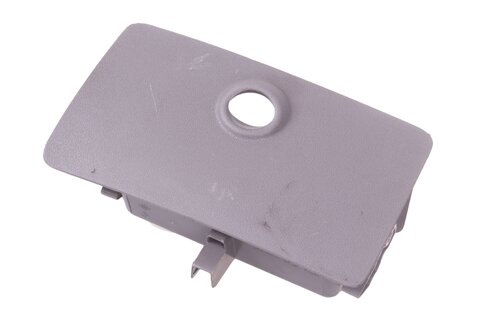 Odkladací priestor na palubnej doske