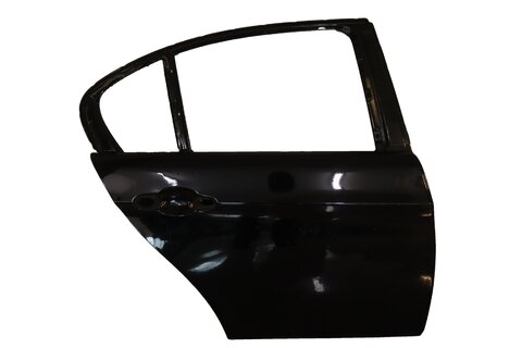 Dvere zadné pravé sedan 41007203648