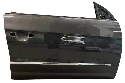 Dvere predné pravé 3C8831056H