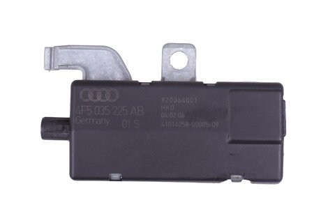 Anténny zosilňovač 4F5035225AB