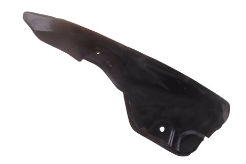 Zákryt predného blatníka pravý 5L0821112