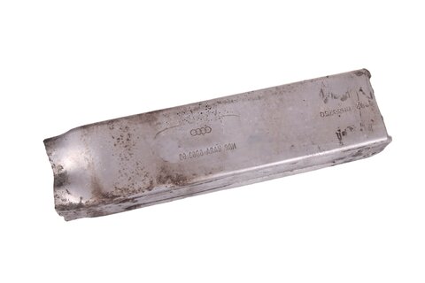 Držiak predného nárazníka pravý 4F0807134