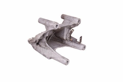 Držiak motora pravý 070199308A