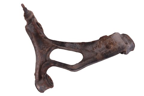 Rameno predné spodné ľavé 7L0407151H