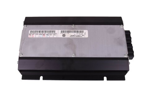 Zosilňovač pre sound systém 3U0035456
