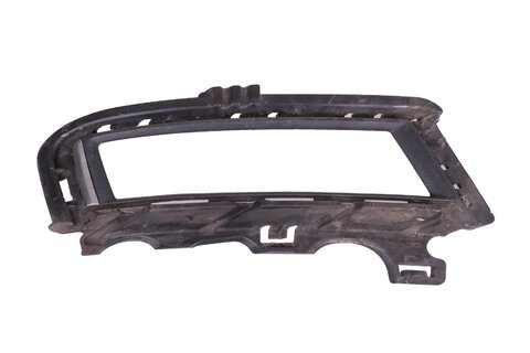 Mriežka do nárazníka (pravá) 5G0853808AP