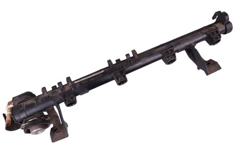 Rozdeľovač paliva (rail) 8A6G-9H487-CB