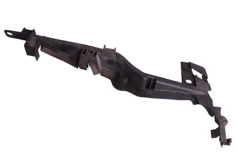 Kryt predného blatníka- pravého 7S71-A02476-AE