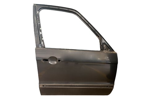 Dvere predné pravé P6M21-U20124-AG