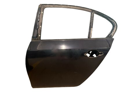 Dvere zadné ľavé sedan 41009631831