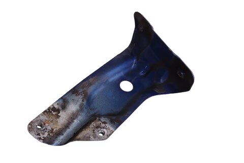 Držiak blatníka ľavý 1K6821135