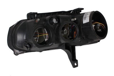 Svetlo predné pravé