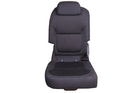 Sedadlo zadné pravé 5L0883806BEBER