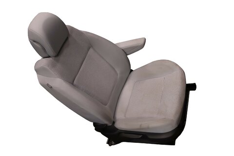 Sedadlo spolujazdca svetlo šedej 8864E6