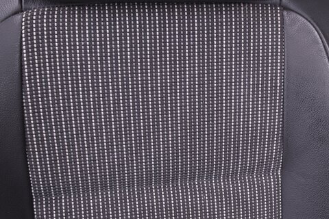 Sedadlo zadné pravé 5J7883806BHVGV