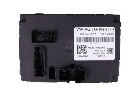 Riadiaca jednotka pre masážnu opierku 3AA959257A