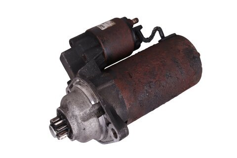 Štartér 1.8 kW bosch 020911024CX