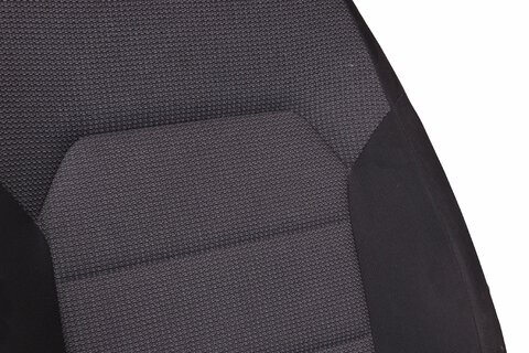 Sedadlo spolujazdca mechanické vyhrievané 3AA881806FSOJ