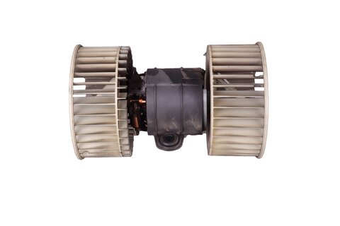 Ventilátor kúrenia - 64118385558