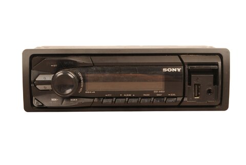 Autorádio (MP3, WMA, USB, AUX) univerzálne