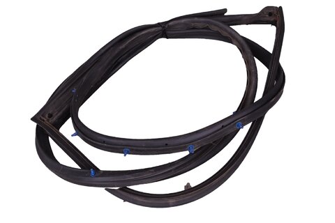 Tesnenie okna vonkajšie zadné pravé 823307754R