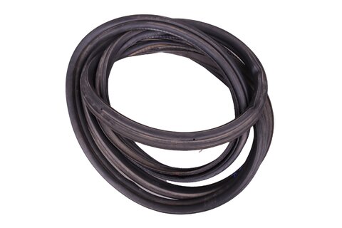 Gumové tesnenie zadných dverí kufra - 13258108