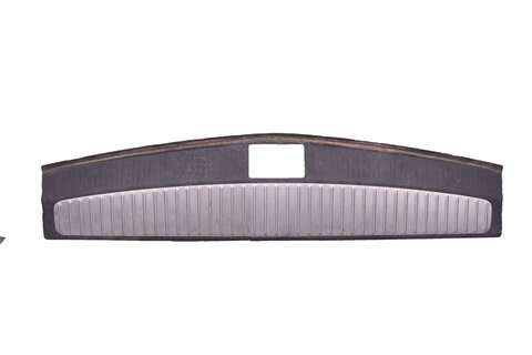 Kryt nakladacej hrany kufra - 13320385