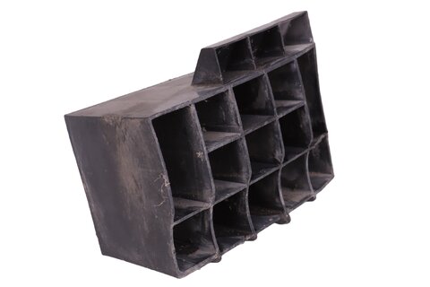 Držiak predného nárazníka ľavý 7700352112