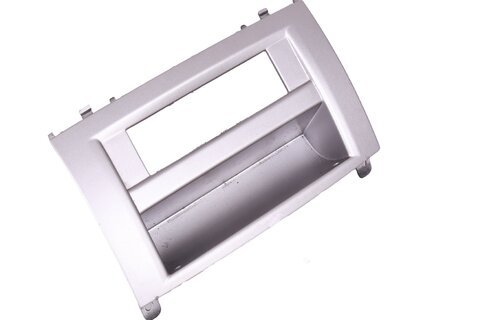 Rámček displeja rádia 8265X4