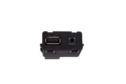 Zásuvka USB/AUX - 13360040