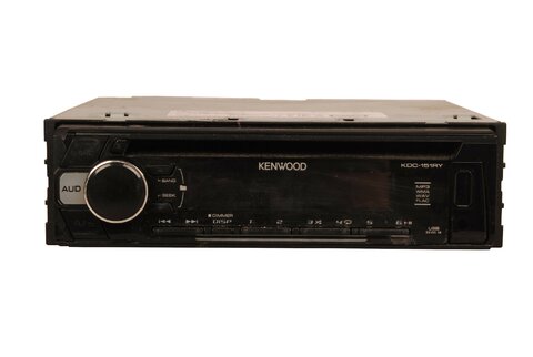 Autorádio s CD (MP3 , AUX , WMA, USB, ) univerzálne