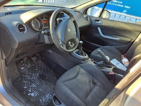 Peugeot 308 1.4 VTI 70 kW