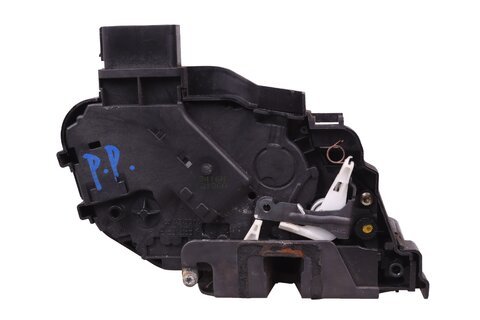 Zámok dverí predný pravý 3M5A-R21812-CM