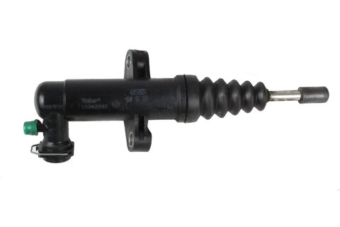 Pomocný spojkový valec