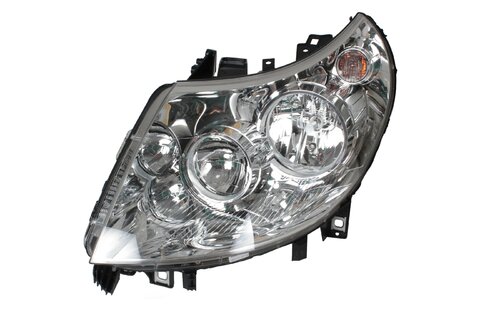 Svetlo prednej ľavej (do 2010 nutné redukciu)