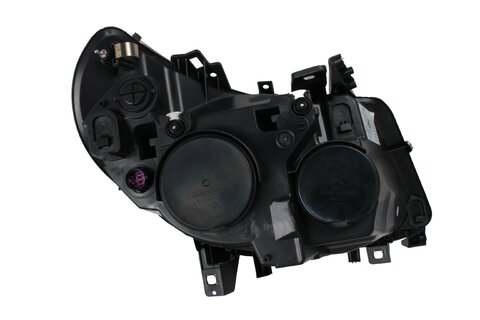 Svetlo prednej ľavej (do 2010 nutné redukciu)