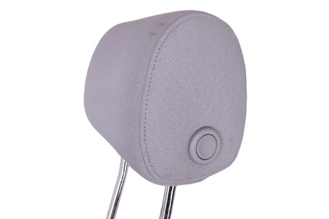 Opierka hlavy predná ľavá 7L6881901S7E5