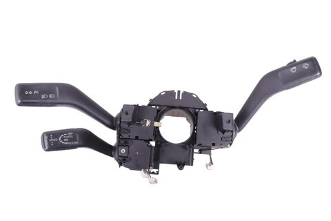 Prepínacie páčky s tempomatom sedan 3C5953513B