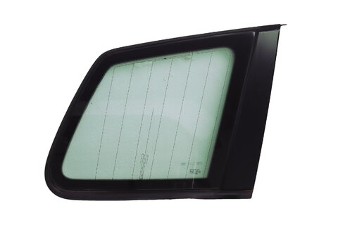 Bočné sklo kufra pravé zelené 7L6845298ED
