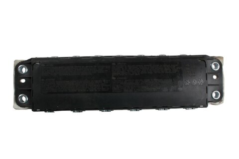 Kolenný airbag vodiča